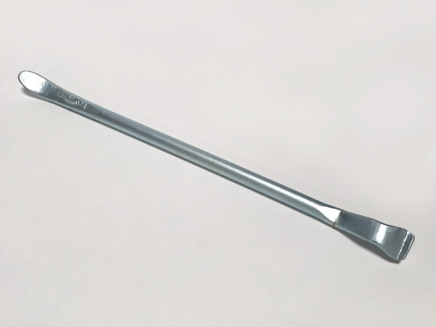 Deluxe Tire Iron 23″ Long Extreme Outback